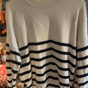 Abercrombie & Fitch Cream Sweater